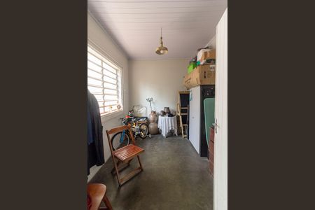 Casa à venda com 290m², 4 quartos e 3 vagasQuarto de Serviço