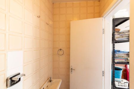 Casa à venda com 290m², 4 quartos e 3 vagasBanheiro de serviço