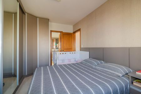 Apartamento à venda com 75m², 2 quartos e 2 vagasQuarto 1