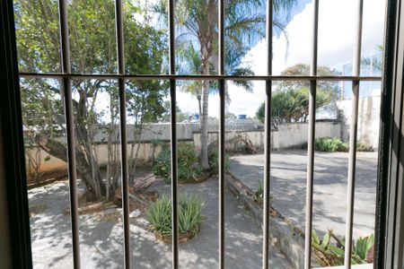 Casa à venda com 1000m², 5 quartos e 8 vagas Casa à venda com 1000m², 5 quartos e 8 vagasVista do Quarto 5