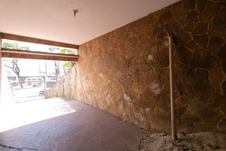 Casa à venda com 1000m², 5 quartos e 8 vagas Casa à venda com 1000m², 5 quartos e 8 vagasGaragem