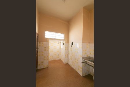 Casa à venda com 1000m², 5 quartos e 8 vagas Casa à venda com 1000m², 5 quartos e 8 vagasCozinha