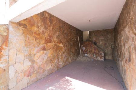 Casa à venda com 1000m², 5 quartos e 8 vagas Casa à venda com 1000m², 5 quartos e 8 vagasGaragem