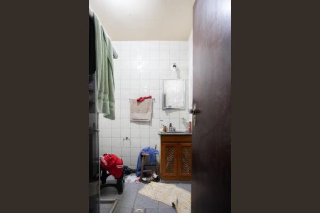 Casa à venda com 290m², 3 quartos e 3 vagasBanheiro da Suíte