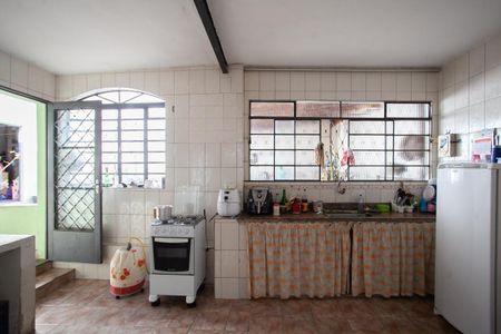 Casa à venda com 290m², 3 quartos e 3 vagasCozinha