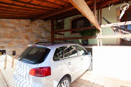 Casa à venda com 290m², 3 quartos e 3 vagasGaragem
