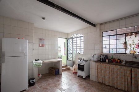 Casa à venda com 290m², 3 quartos e 3 vagasCozinha