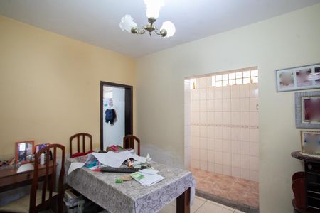 Casa à venda com 290m², 3 quartos e 3 vagasSala 2