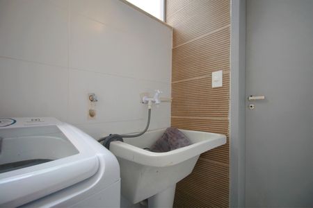 Apartamento para alugar com 88m², 2 quartos e 1 vagaÁrea de Serviço