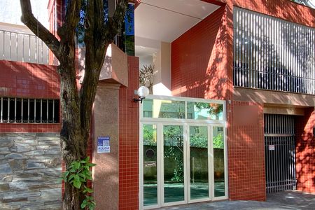 Apartamento para alugar com 88m², 2 quartos e 1 vaga Apartamento para alugar com 88m², 2 quartos e 1 vagaPlaca instalada