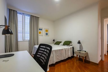 Apartamento para alugar com 145m², 3 quartos e 1 vaga Apartamento para alugar com 145m², 3 quartos e 1 vagaQuarto 1