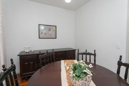 Apartamento à venda com 85m², 3 quartos e sem vagaQuarto 1