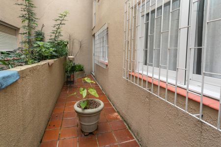 Área externa de apartamento à venda com 3 quartos, 85m² em Petrópolis, Porto Alegre