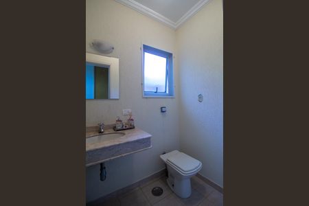 Casa de condomínio para alugar com 340m², 4 quartos e 3 vagasLavabo