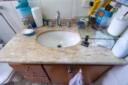 Casa de condomínio para alugar com 340m², 4 quartos e 3 vagasBanheiro da Suíte 1