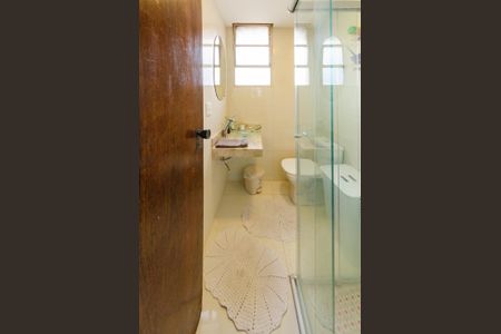 Apartamento à venda com 68m², 2 quartos e 1 vagaBanheiro social