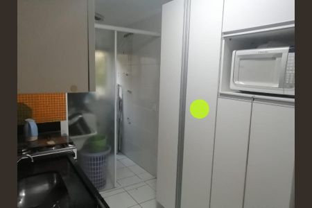 Casa à venda com 664m², 10 quartos e 6 vagasCozinha