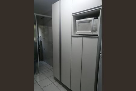 Casa à venda com 664m², 10 quartos e 6 vagasCozinha