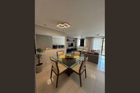 Apartamento à venda com 107m², 3 quartos e 2 vagas