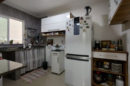 Casa de condomínio à venda com 113m², 3 quartos e 2 vagas Casa de condomínio à venda com 113m², 3 quartos e 2 vagasCozinha - Armários