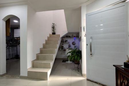 Casa de condomínio à venda com 113m², 3 quartos e 2 vagas Casa de condomínio à venda com 113m², 3 quartos e 2 vagasSala