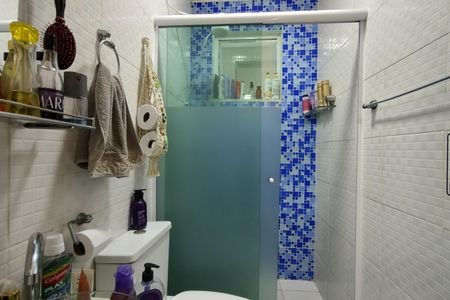 Casa de condomínio à venda com 113m², 3 quartos e 2 vagas Casa de condomínio à venda com 113m², 3 quartos e 2 vagasBanheiro Social