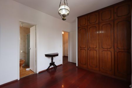 Apartamento à venda com 110m², 3 quartos e 2 vagasSuíte