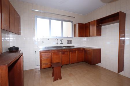 Apartamento à venda com 110m², 3 quartos e 2 vagasCozinha