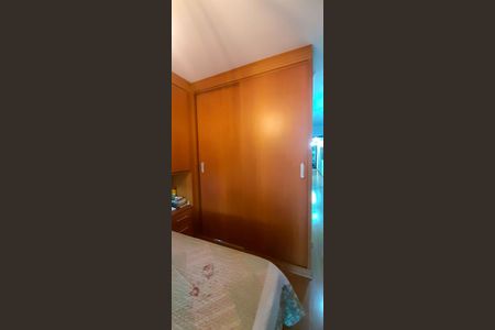 Casa à venda com 250m², 2 quartos e 4 vagas