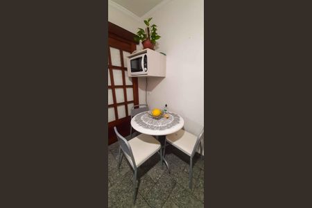 Casa à venda com 250m², 2 quartos e 4 vagas