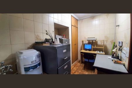 Casa à venda com 250m², 2 quartos e 4 vagas