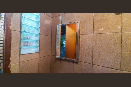 Casa à venda com 250m², 2 quartos e 4 vagas