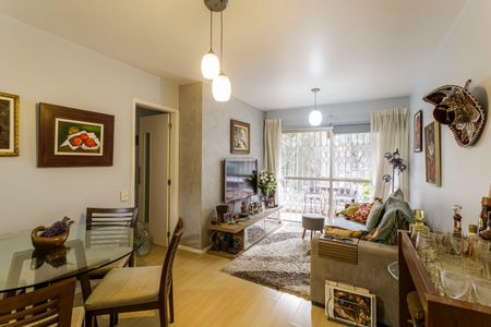 Apartamento à venda com 75m², 2 quartos e 1 vagaSala