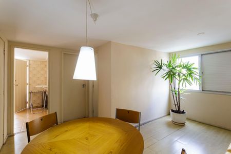 Apartamento à venda com 75m², 2 quartos e 1 vagaÁrea comum - Salão de festas