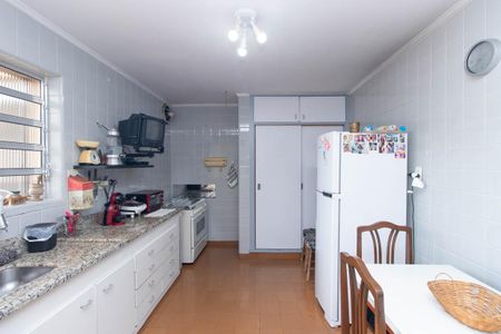 Casa à venda com 201m², 5 quartos e 2 vagasCozinha