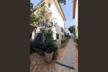 Casa à venda com 201m², 5 quartos e 2 vagasCasa 2