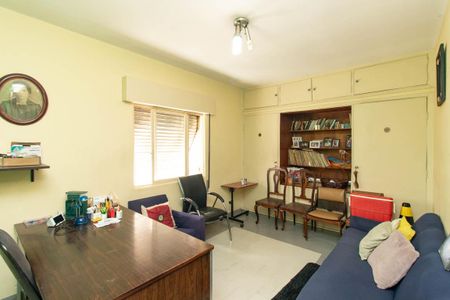 Casa à venda com 201m², 5 quartos e 2 vagasQuarto 2