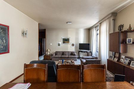 Apartamento à venda com 180m², 3 quartos e 1 vagaSala