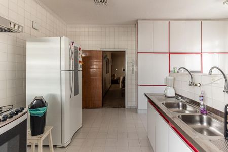 Apartamento à venda com 180m², 3 quartos e 1 vagaCozinha