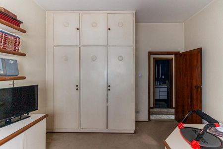 Apartamento à venda com 180m², 3 quartos e 1 vagaQuarto 1