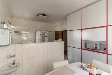 Apartamento à venda com 180m², 3 quartos e 1 vagaCozinha