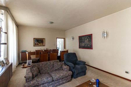 Apartamento à venda com 180m², 3 quartos e 1 vagaSala