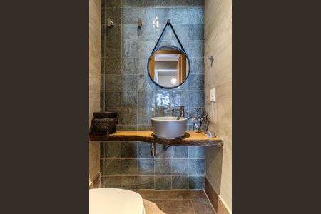 Apartamento para alugar com 191m², 3 quartos e 1 vagaLavabo