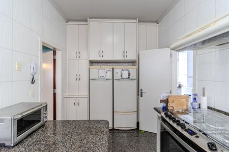 Apartamento para alugar com 191m², 3 quartos e 1 vagaCozinha