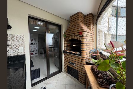 Apartamento à venda com 142m², 3 quartos e 7 vagasÁrea gourmet