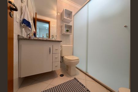 Apartamento à venda com 142m², 3 quartos e 7 vagasBanheiro suíte 2