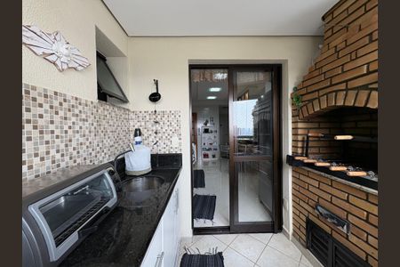 Apartamento à venda com 142m², 3 quartos e 7 vagasÁrea gourmet