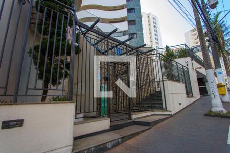 Apartamento à venda com 142m², 3 quartos e 7 vagasFachada