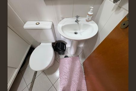 Apartamento à venda com 142m², 3 quartos e 7 vagasBanheiro de Serviço