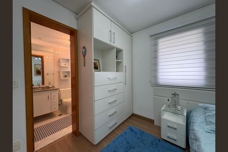 Apartamento à venda com 142m², 3 quartos e 7 vagasSuíte 2